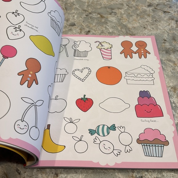 The Usborne Red book of Drawing, doodling and coloring. - Picture 3 of 5